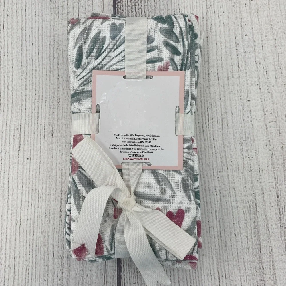 Cupcakes and Cashmere Napkins (Set of 6) White Pink Metallic Heart Valentines